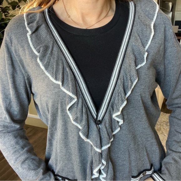 Grege Paris Ruffled Hem Long Sleeve Knit Cardigan V Neck Sweater Evening PartyXL - Picture 3 of 15